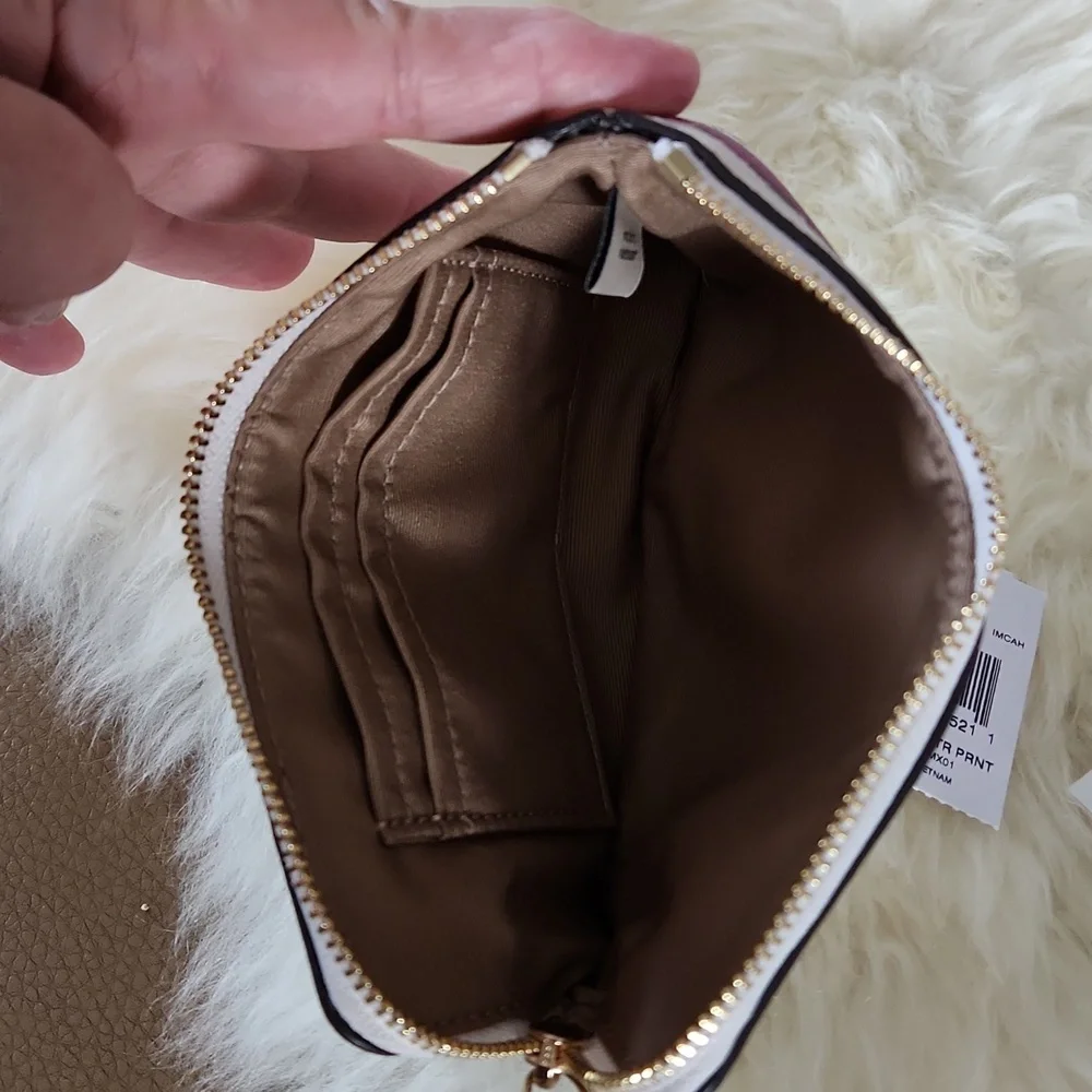 NWT Coach Corner Zip Critter Print Wristlet Wallet 🐞🦋🪲♥️🎁 - Picture 7 of 12